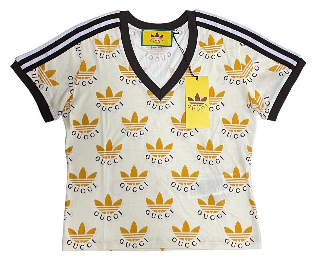 ☆ GUCCI x ADIDAS trefoil print t-shirt コラボTシャツ ☆ Limited Gucci x adidas Trefoil Print T-Shirt V-Neck Short