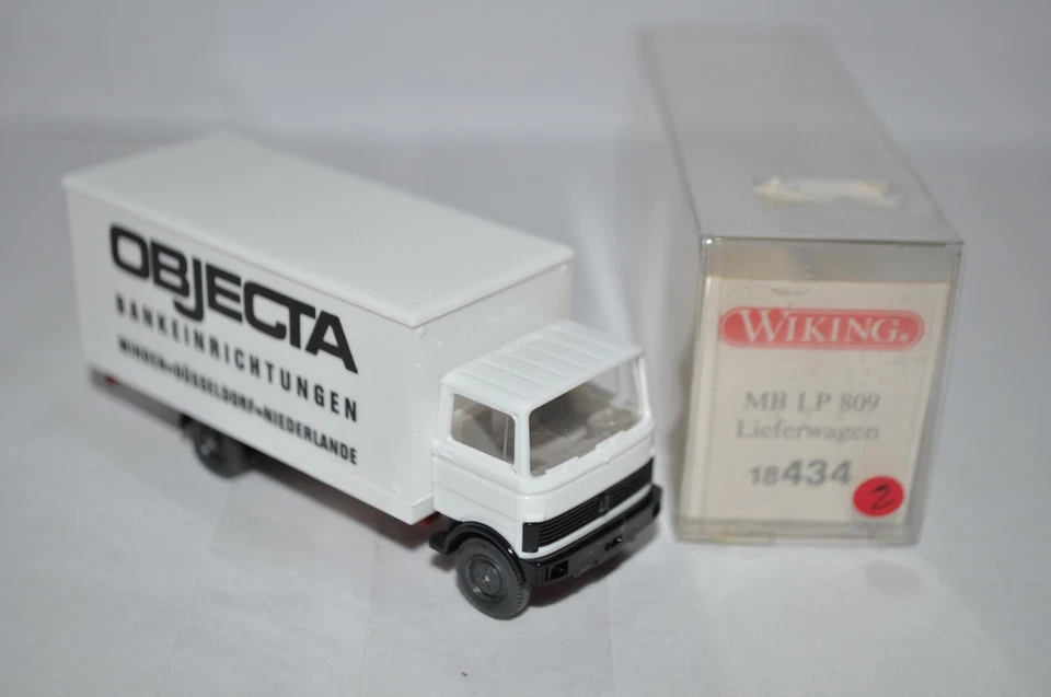 Camión de reparto Wiking 434 (434/9) MB LP 809 ("OBJECTA") - NUEVO con CAJA Foto 3 de 4