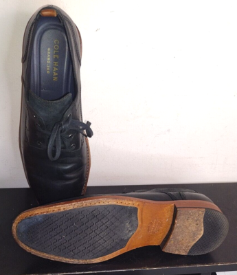 Cole Haan Men display picture 3
