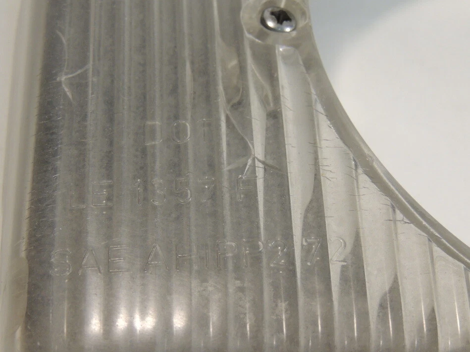 Bisel Faro Mercedes Benz Bosch Lado Derecho 280S 280SE 350SE 450SE 450SEL 6.9 Foto 2 de 4