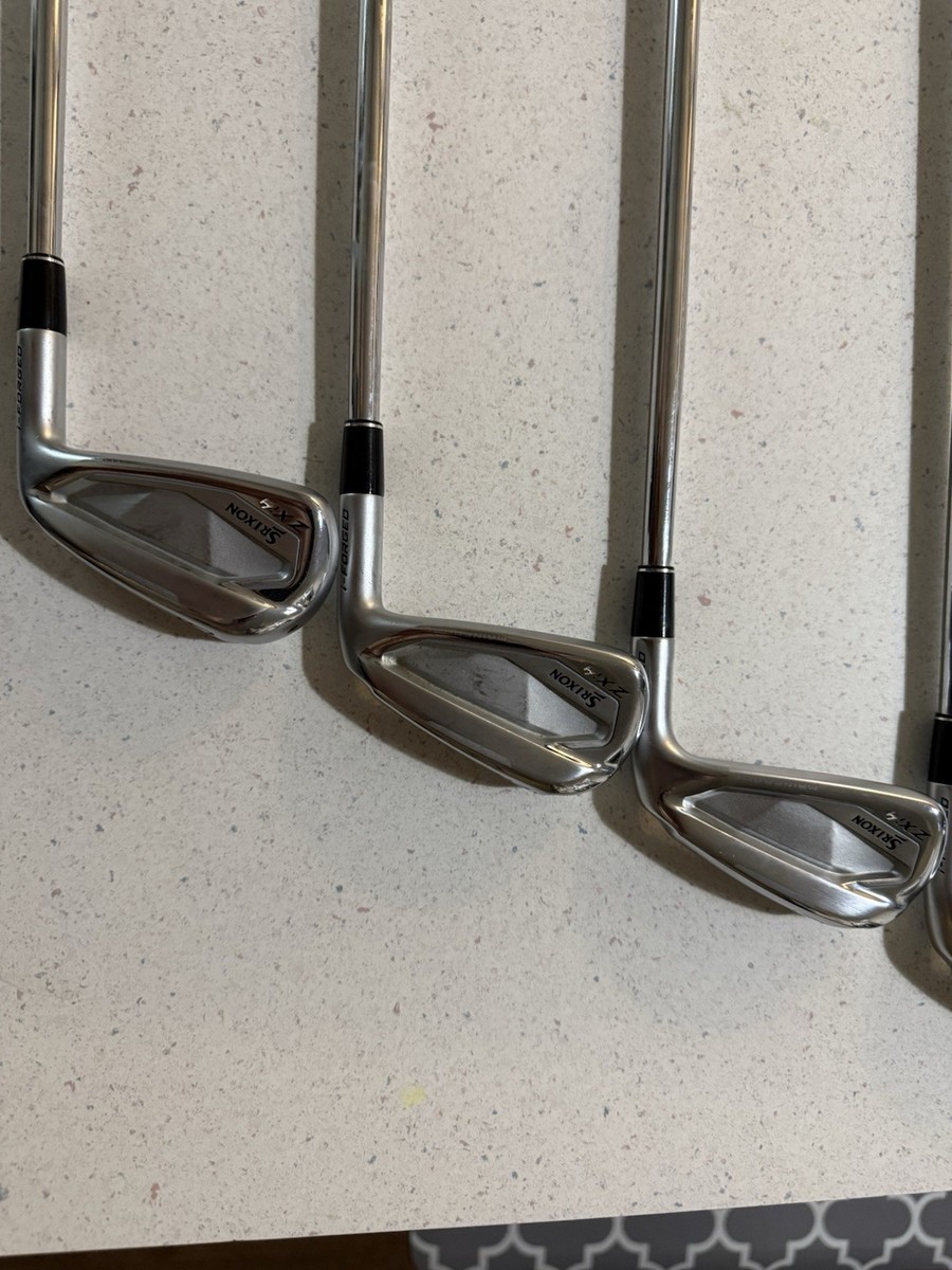 SRIXON ZXi4 IRON SET 4-AW / True Temper Dynamic Gold S300 STIFF