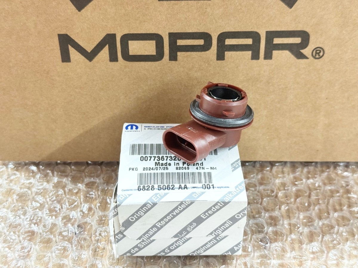 HEADLIGHT LAMP SOCKET for 2016-2025 FIAT 500X JEEP RENEGADE OEM