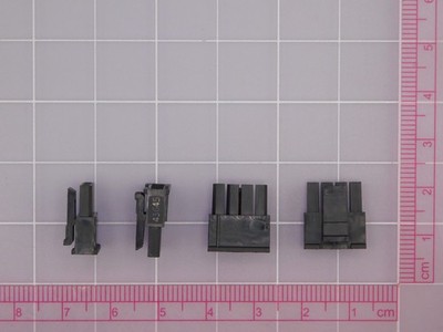 Lot of 526 MOLEX 43645-0400 4 Rectangular Connectors - Housings Receptacle Black