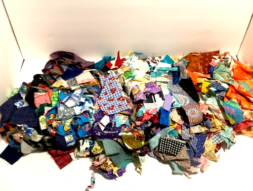 Resti fascio scarti di tessuto vintage misti - il peso del tessuto di cotone è di 3 libbre 8 once - Foto 2 di 8
