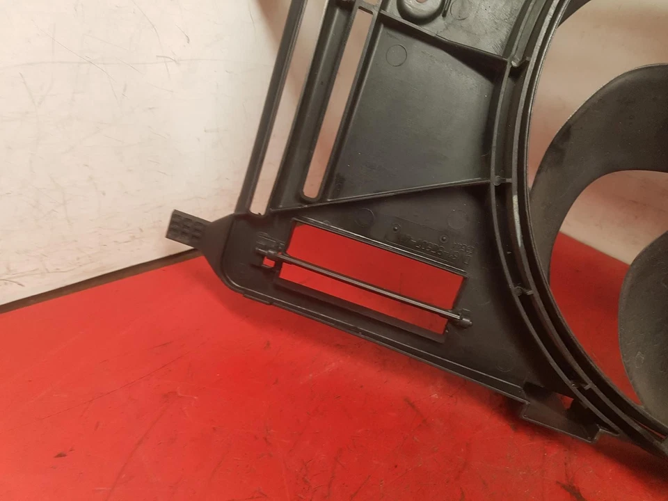 FORD C-MAX COOLING FAN 2018 1.0L PETROL B3DA - Image 3 of 4