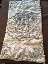 Pottey Barn Set Of 2 King Shams Renee Saleen Comforter Reverses To A Solid Pottey Barn Set Of 2 King Shams Renee Saleen Comforter Reverses To A Solid