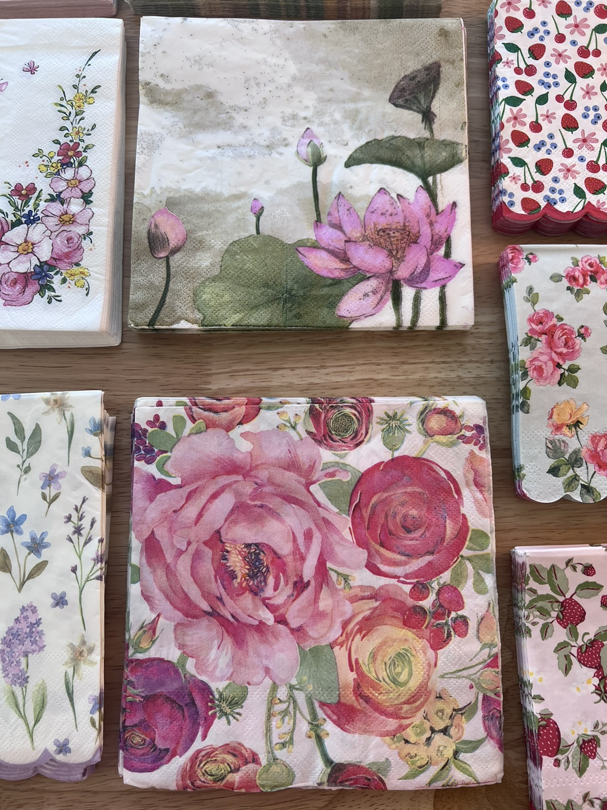 Flower Paper Napkins For Decoupage Crafting LOT Of 20 Flowers Printed