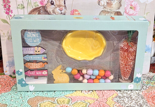 SPRING Tier Tray Decor Cracked Egg Bristle Carrot Wood Bead Garland & Sign Set 4 - Picture 4 of 9