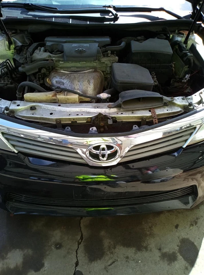 2014 Toyota Camry Speedometer Gauge OEM Black 257-65576 228K Miles - Image 3 of 4