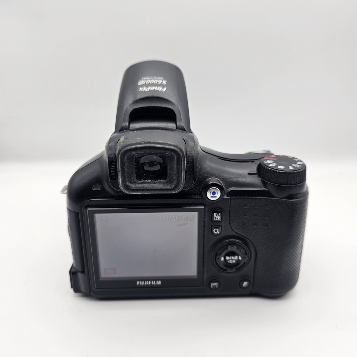 Fujifilm FinePix S6000fd 6.3MP Digital Camera 10.7x Wide-Angle