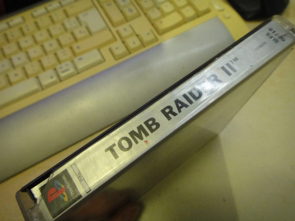 Tomb Raider II Platinum PSX (SP) [PO14611], foto 3 de 5
