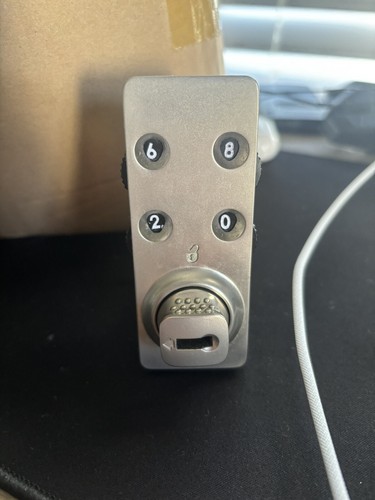Keyless1 Mechanical Combination Lock for Shared Locker Use