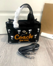 Coach X Peanuts Cargo Tote Bag 26 Snoopy Print Black Multi Cbf70 Outlet Freeship Coach X Peanuts Cargo Tote Bag 26 Snoopy Print Black Multi Cbf70 Outlet Freeship