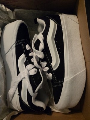VANS Knu Skool Black/True White Shoes Size 5.5 Men's Size 7 Women's 