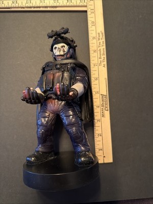 Cable Guys Call Of Duty Zombie Ghost Figure Phone/Controller Holder