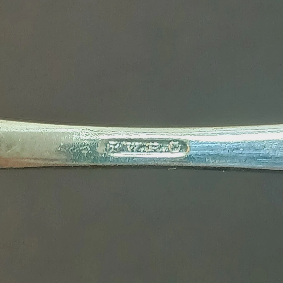 Esparcidor de cuchillo de mantequilla chapado en plata Oneida WR Wm A Rogers CÁSCARA 1898 Foto 3 de 4