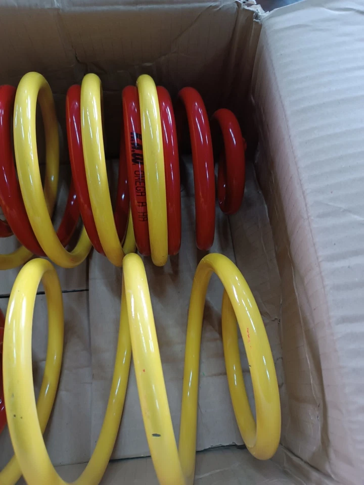 NUEVO Opel Omega A K.A.W. Muelles De Reducción 50/35mm - Imagen 3 de 4