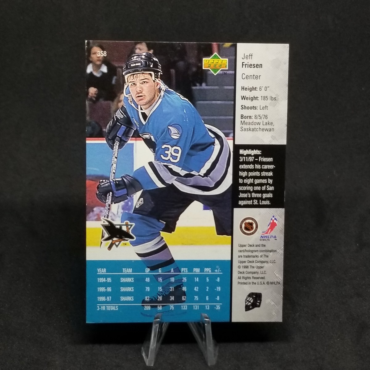 Jeff Friesen San Jose Sharks Hockey 1997 98 Upper Deck Center 358