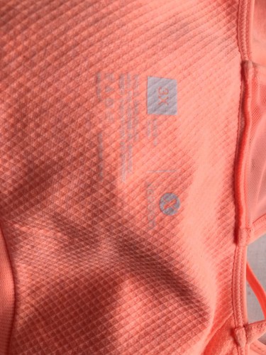 Nuevo con etiquetas Sujetador deportivo Xersion para mujer 3X ligeramente acolchado soporte ligero coral - Imagen 6 de 7