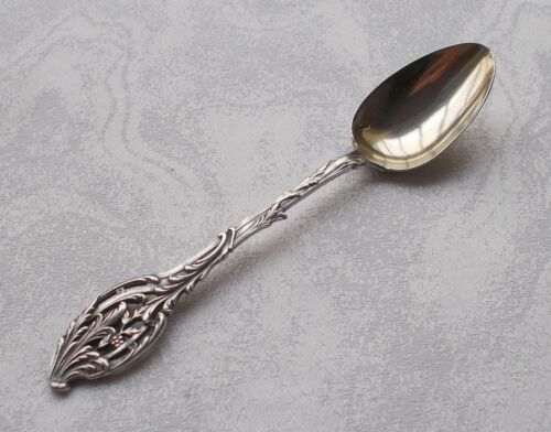 Rare Coffee Spoon Rococo Style With Durchdekor 800er Silver France - Picture 1 of 3