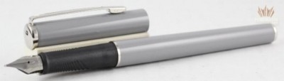 SHEAFFER AGIO 9092 COOL ARTIC MIST WITH CHROME TRIM FOUNTAIN PEN SUPERB AWESOME!