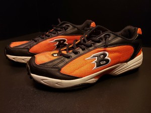 orange baseball turf shoes