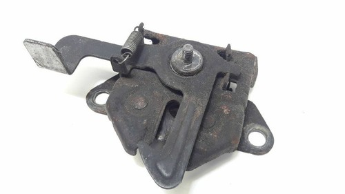 Mazda Demio 1998 Schloss Schließzylinder Motorhaube UST33194