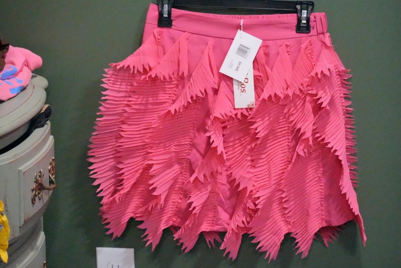 La' Ros Size Small Hot Pink Ruffled Skirt Brand New With Tags