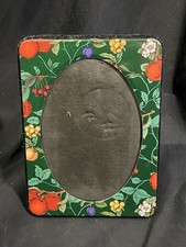 VINTAGE METAL 3.5 X 5  FLORAL PHOTO PICTURE FRAME EASEL BACK