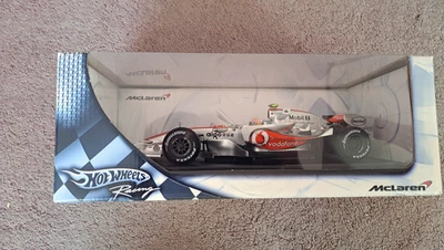 1/18 McLaren MP4-22 2007 Lewis Hamilton Hot Wheels Mattel Model Car - Image 1 of 4