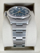 NEW 2026 Rolex Oyster Perpetual 41mm 134300 Med Blue Dial 4