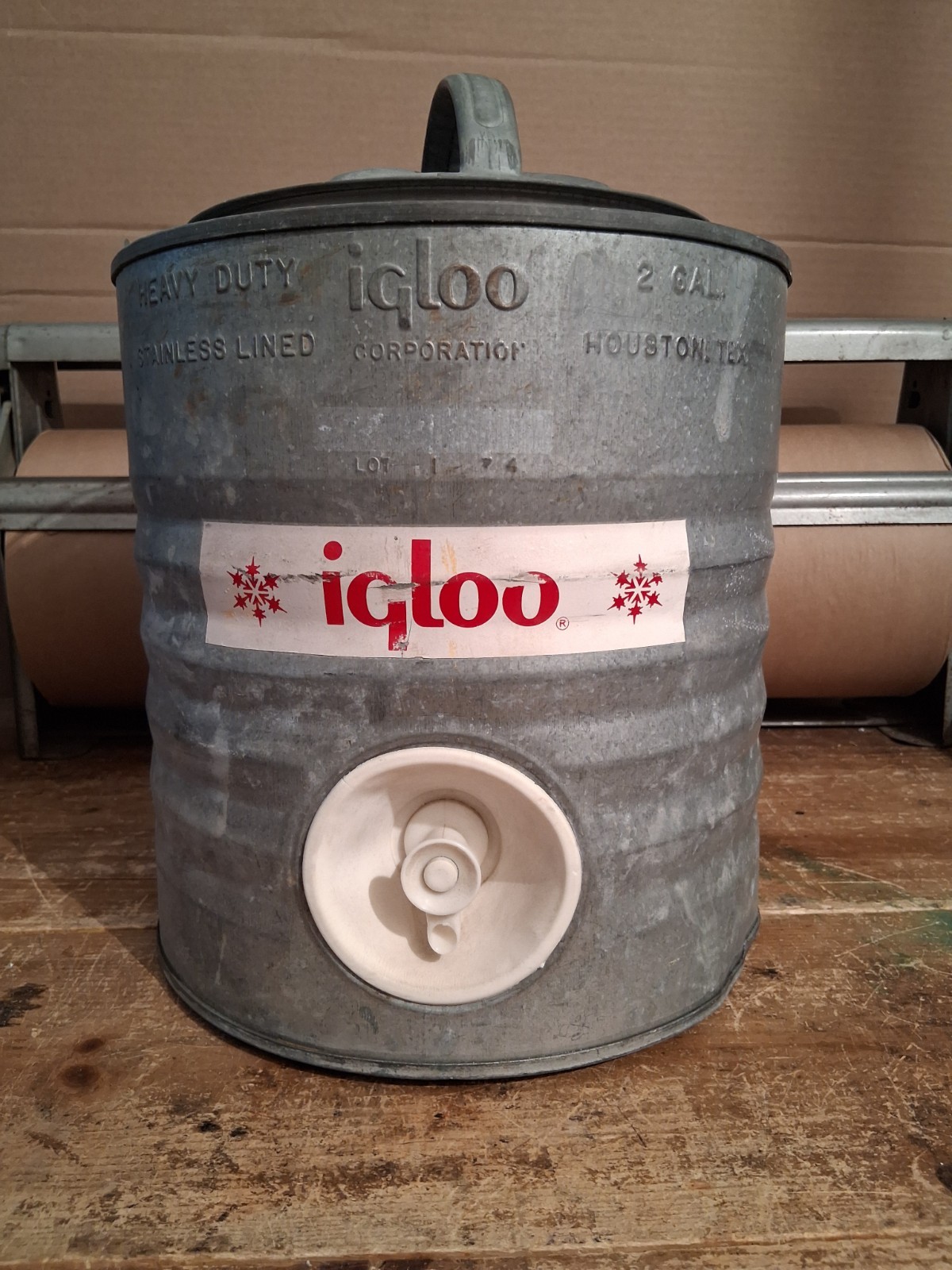 Vintage Igloo Galvanized 2.5 Gallon Steel Cooler