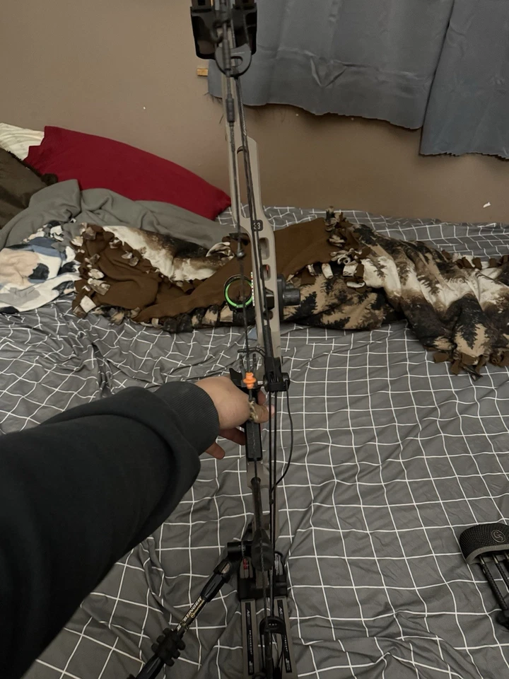 Granito Mathews V3X 33 diestro Foto 3 de 4