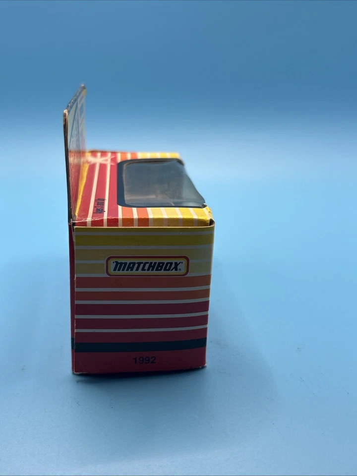 MATCHBOX DIRT SUPER STARS #1 DOUG HOFFMAN  DIRT MODIFIED PHILS CHEVY 1/64 - Image 2 of 4