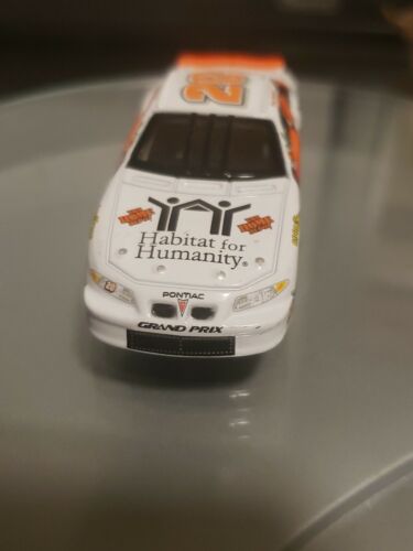 TONY STEWART #20 HABITAT FOR HUMANITY 1999 PONTIAC GRAND PRIX ACTION 1/64 - Picture 1 of 9