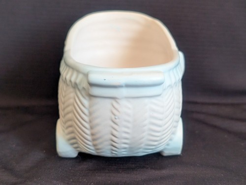 Vintage Napcoware Ceramic Planter for a Baby Boy Bassinet Japan Import C-6906 - Picture 4 of 7