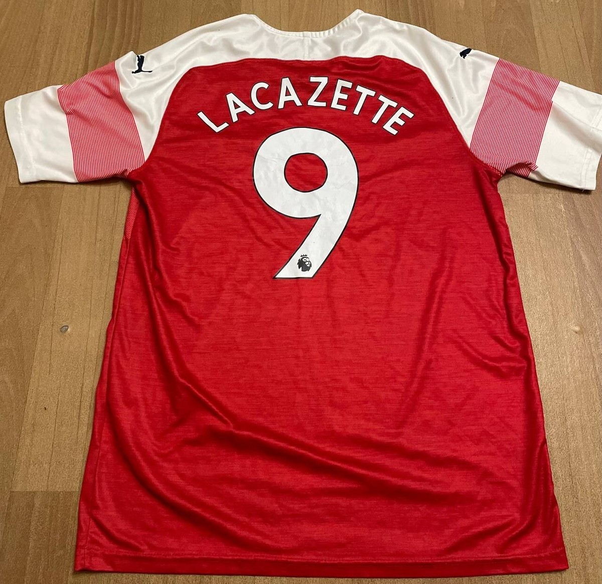 lacazette arsenal kit