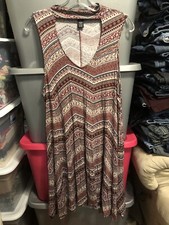 Rue21 sleeveless cutout dress size medium
