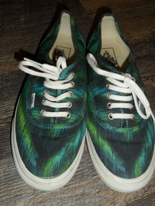 gray and turquoise vans