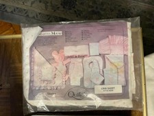 Quiltex Martha Mouse crib Sheet white with little pink flowers