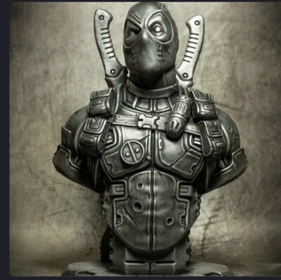Deadpool Statue Figure (8 Inches)