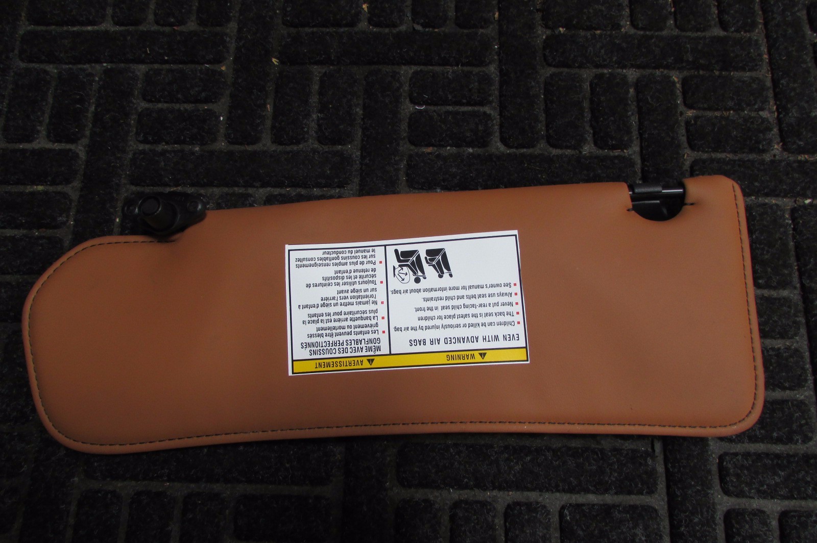 Ferrari 458 Italia, LH, Left Sun Visor Cuoio/Black, Used, P/N 82916328