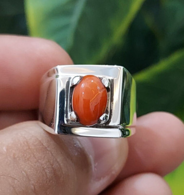 Natürlicher Korallenring Original ovale Form Marjan Ring orange Farbe Korallenring