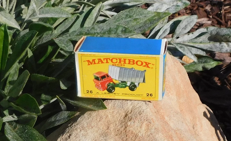 Lesney '68 GMC Tipper Truck Totally Mint. Original E4 Box Near Mint - Image 2 of 4