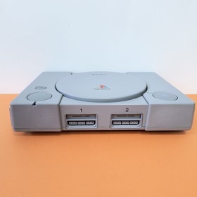 SONY PLAYSTATION 1 FAT PS1 PAL CONSOLE + CONTROLLER AND CABLES TESTED EXCELLENT