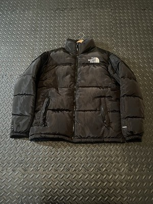 The North Face 700 Black Puffer Jacket Men s Short Length Full Zip