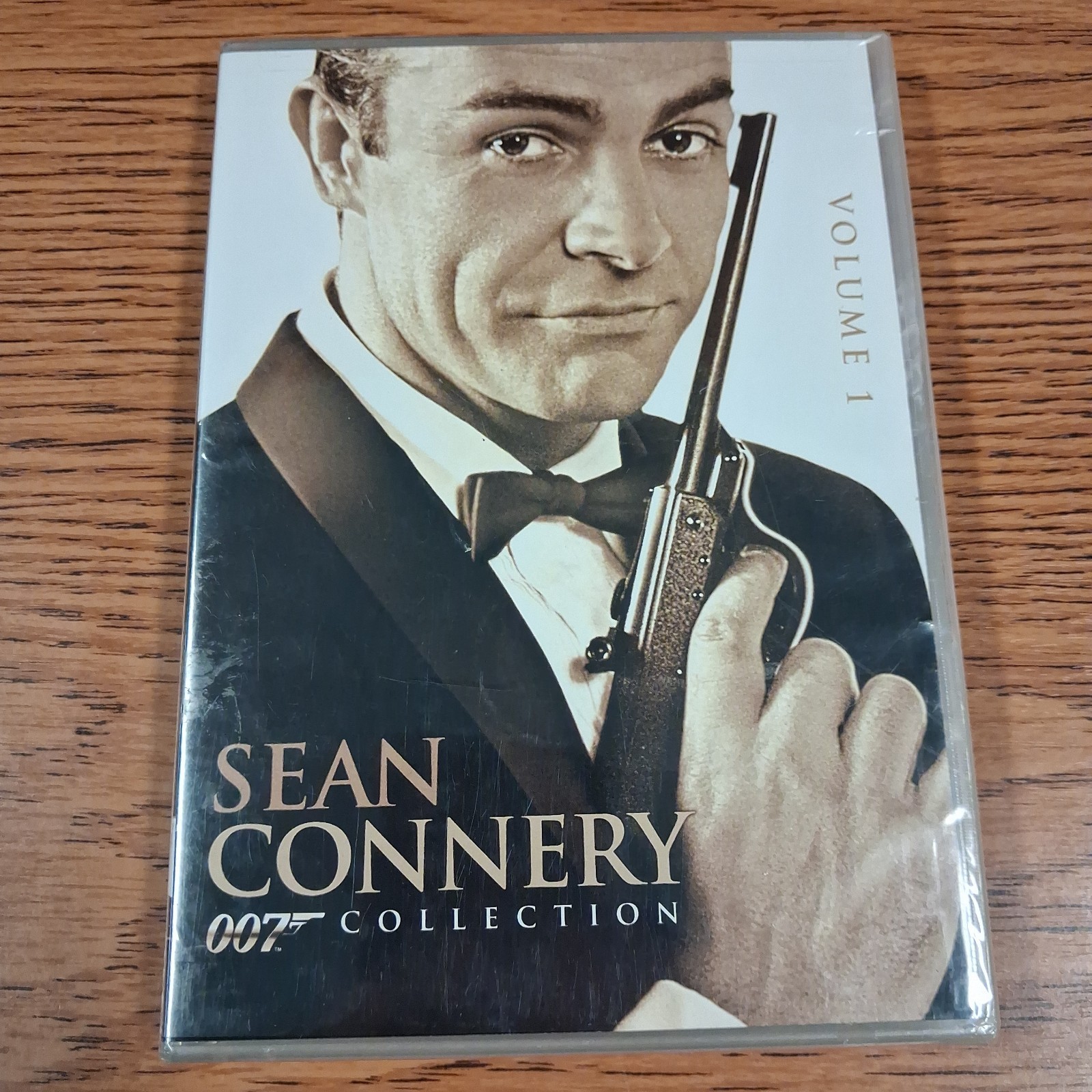 James Bond 007 Sean Connery Volume 1 (DVD, 2011) Goldfinger Dr. No From Russia 