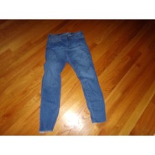 Universal Thread High Rise Skinny Jean size 10/30R Raw hem Excellent