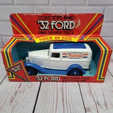 Ertl 1932 Ford True Value Panel Delivery Truck Die Cast Bank 1985 Edition