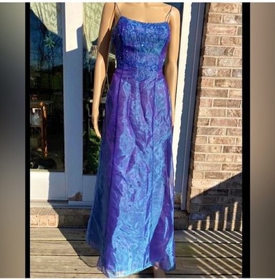 Women s Vintage 90s/Y2K Blue/Purple Ombré Beaded Goth Fairycore Prom Dress